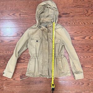 GAP Women's Utility Jacket in Tan